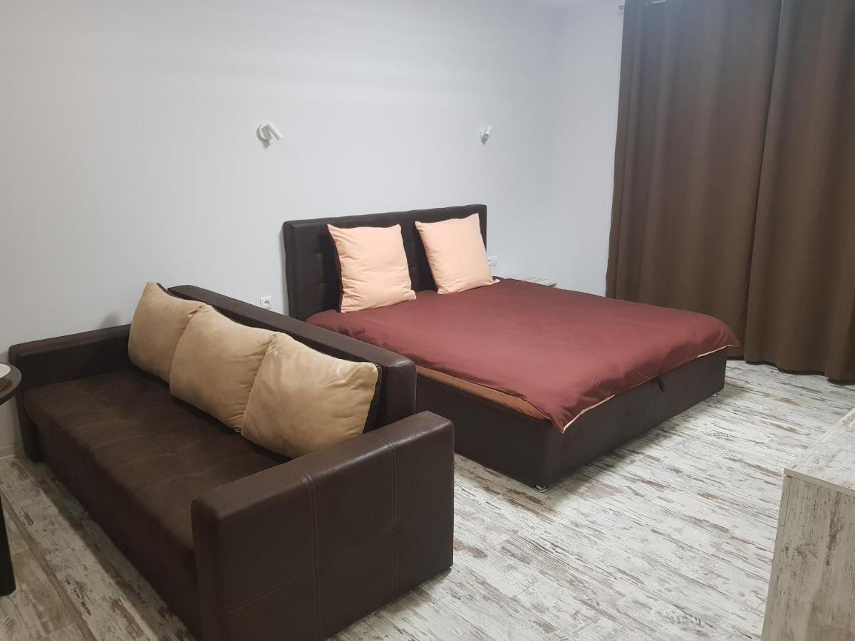 Silver Star Apartment 40M أوزهورود المظهر الخارجي الصورة